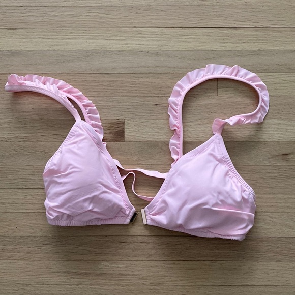 Victoria’s Secret Baby Pink Ruffle Bikini Swim Top - Picture 6 of 6